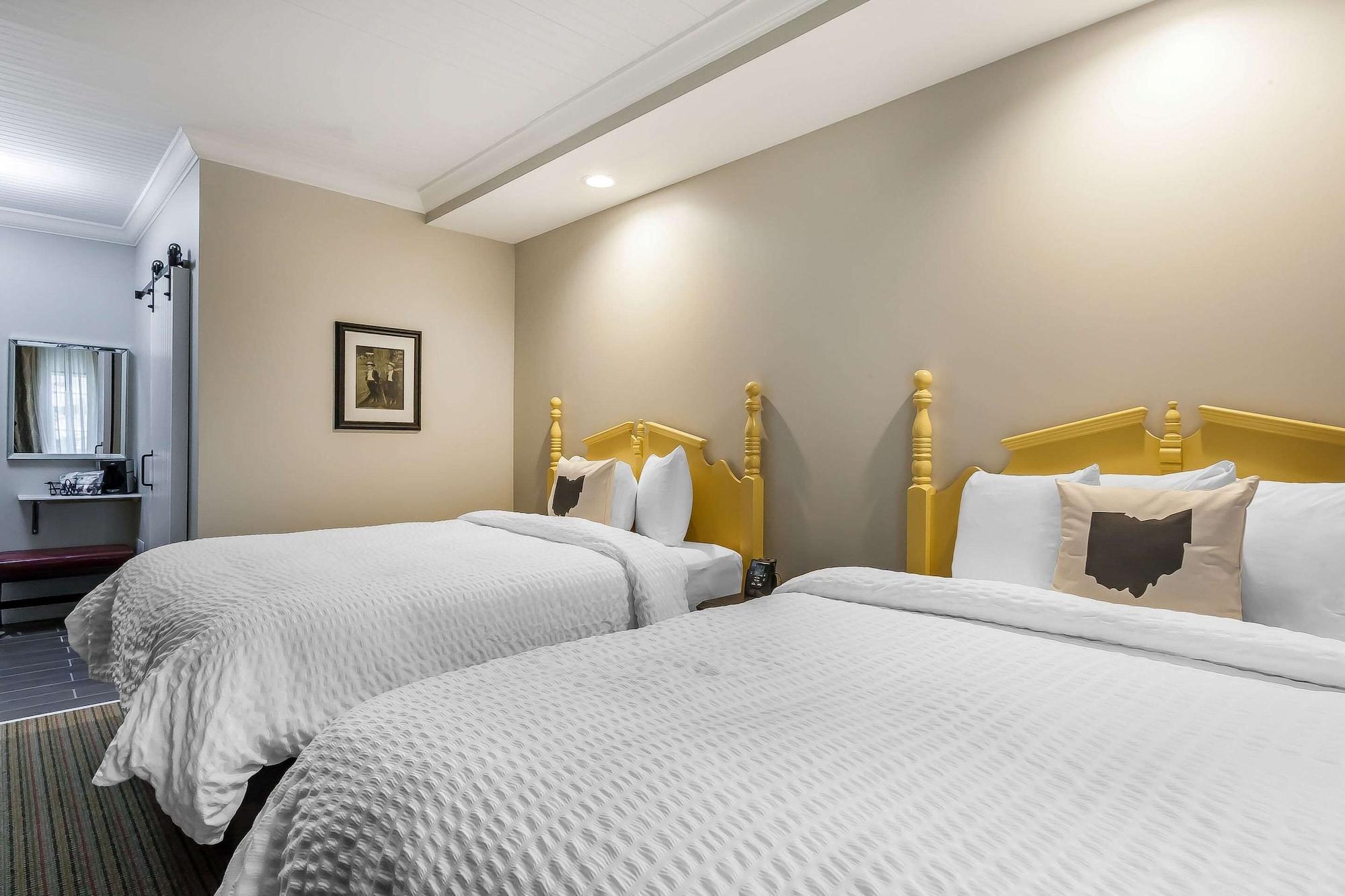 The Aurora Inn Hotel And Event Center Esterno foto