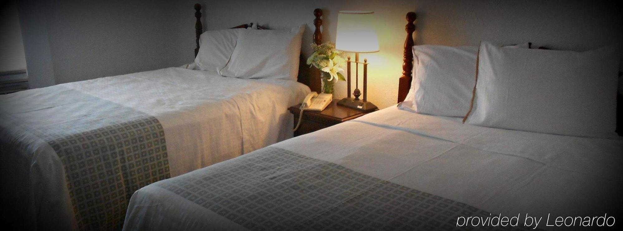 The Aurora Inn Hotel And Event Center Esterno foto