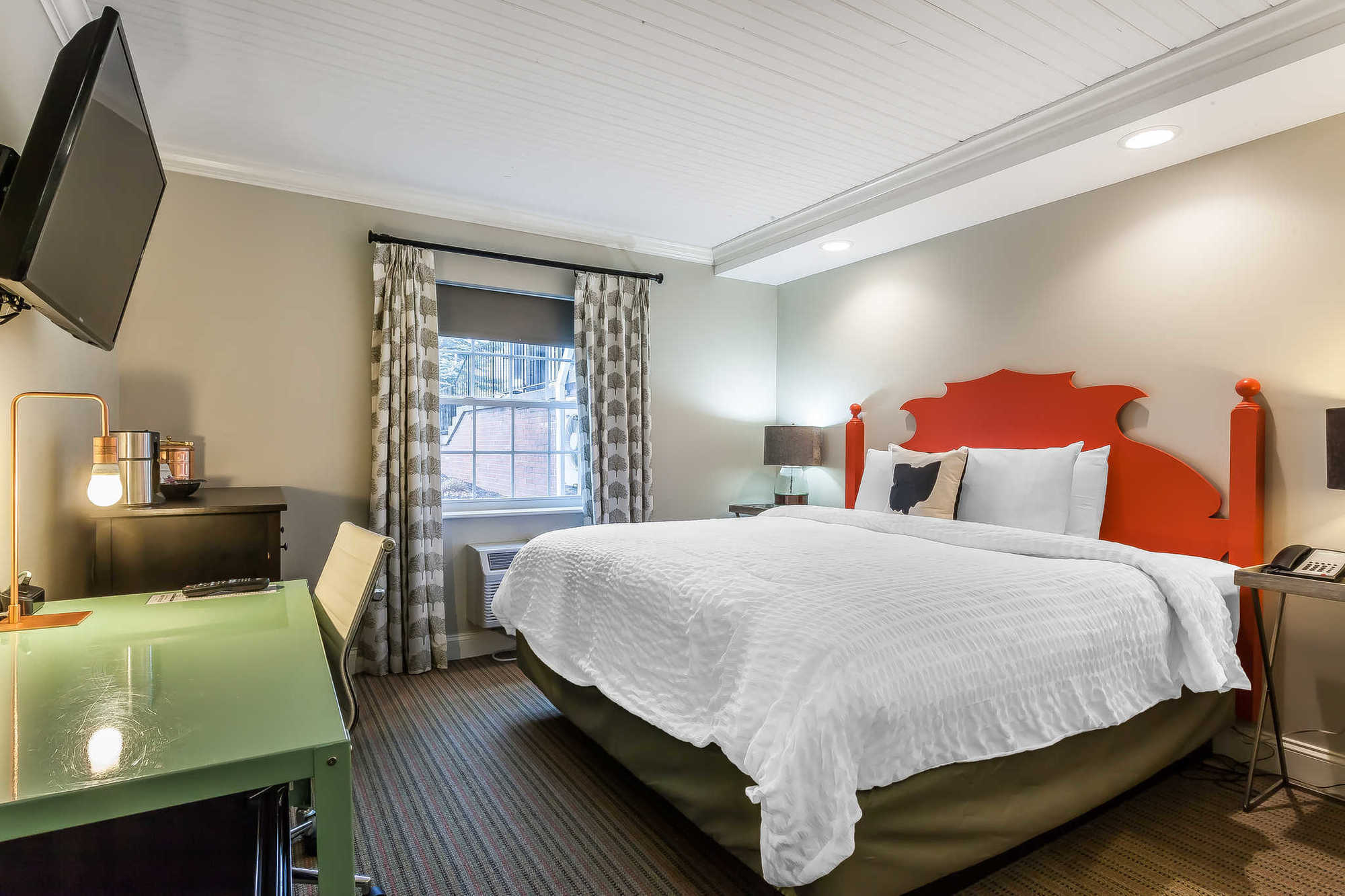 The Aurora Inn Hotel And Event Center Camera foto