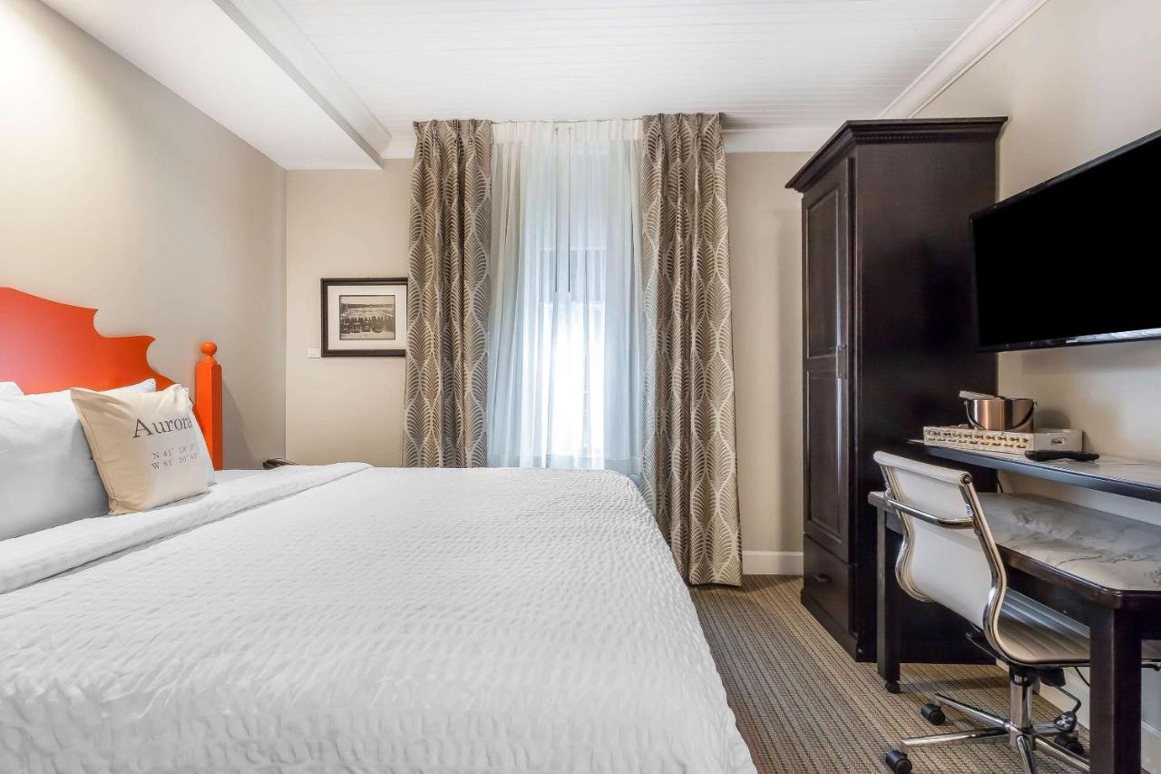 The Aurora Inn Hotel And Event Center Esterno foto