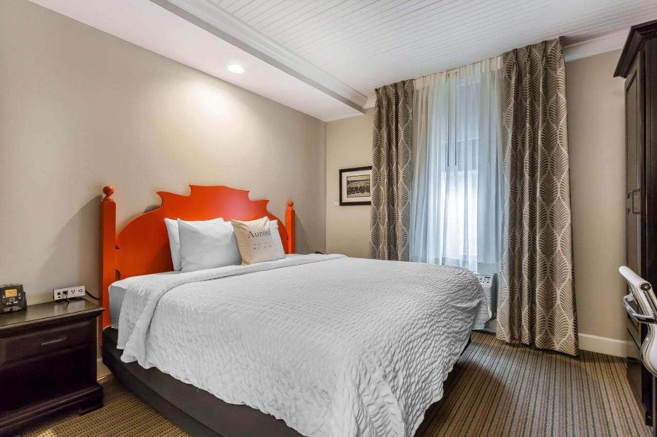 The Aurora Inn Hotel And Event Center Esterno foto
